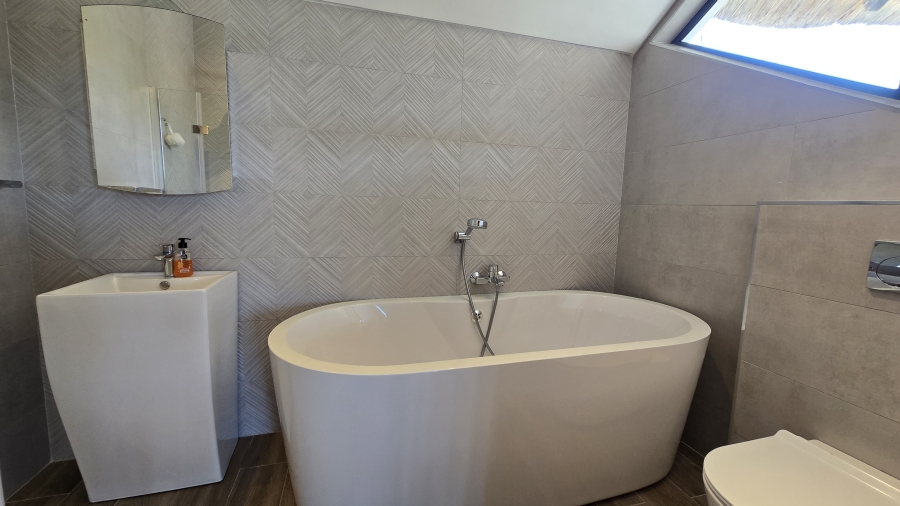 3 Bedroom Property for Sale in Dwarskersbos Western Cape